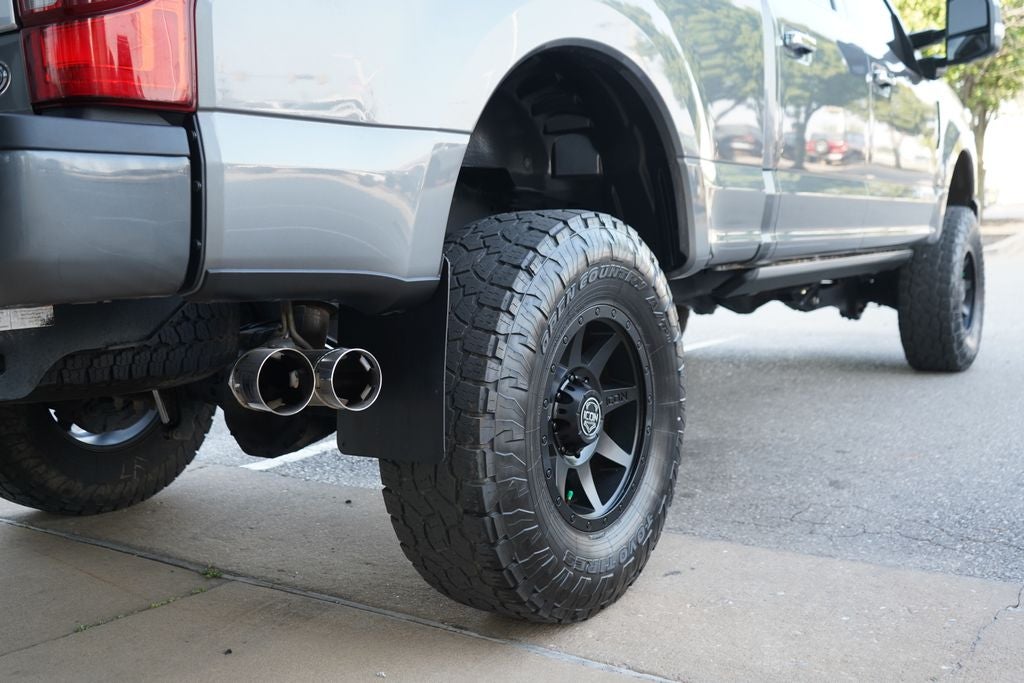2022 Ford F-350SD Platinum