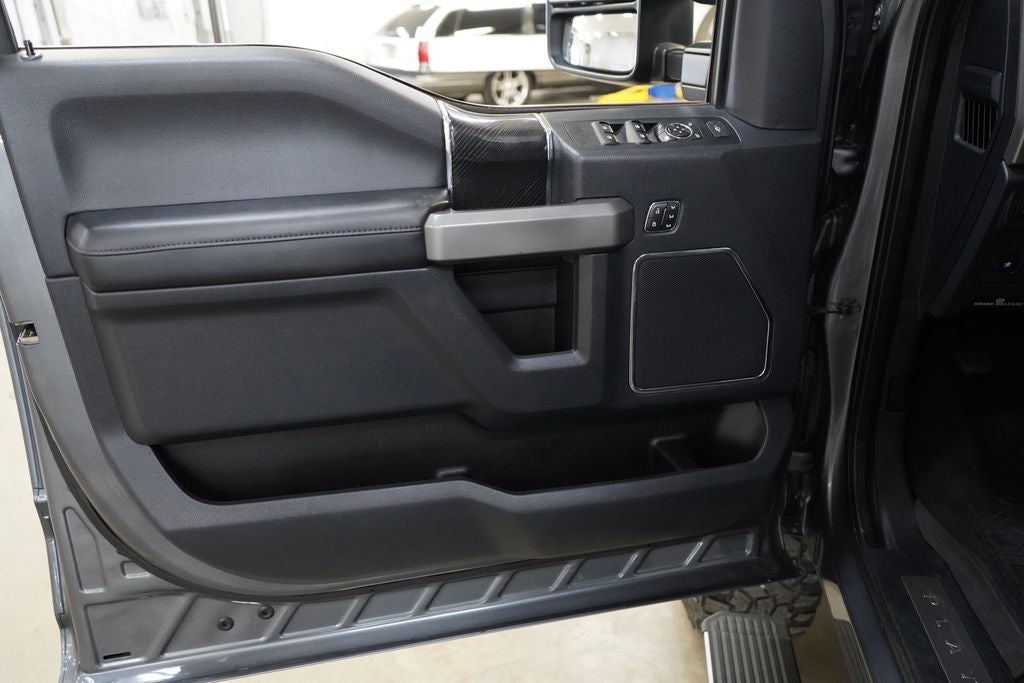 2022 Ford F-350SD Platinum
