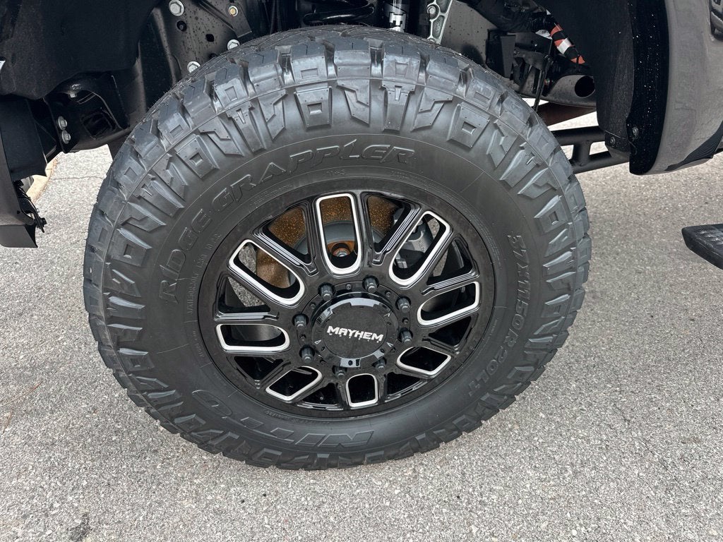 2026 Ford F-350SD Platinum BLACK WIDOW