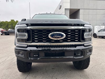 2026 Ford F-350SD Platinum BLACK WIDOW