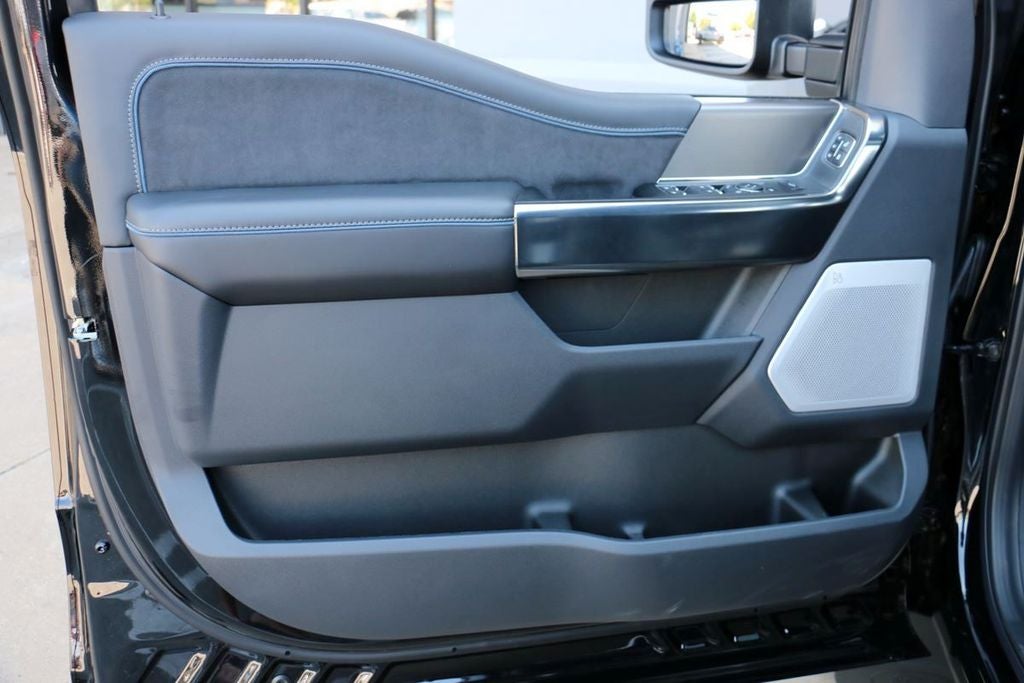 2026 Ford F-350SD Platinum DRW