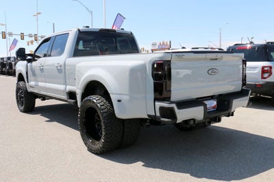 2026 Ford F-350SD Lariat DRW NITE EDITION