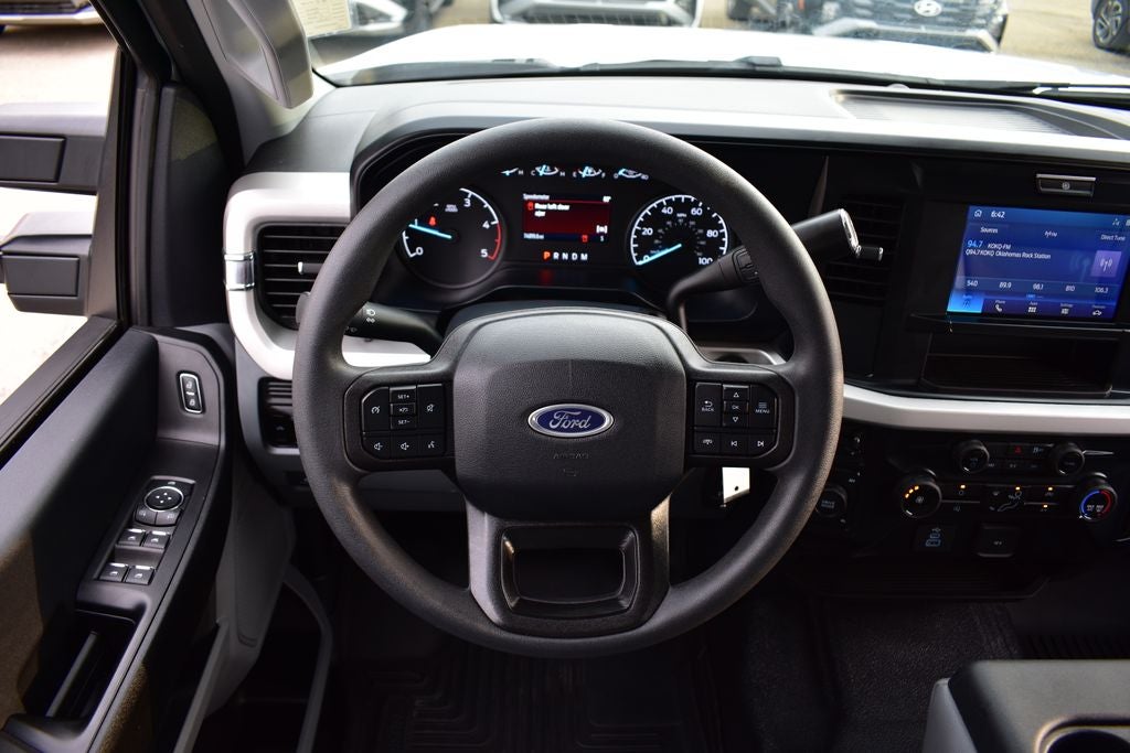 2025 Ford F-350SD XL DRW