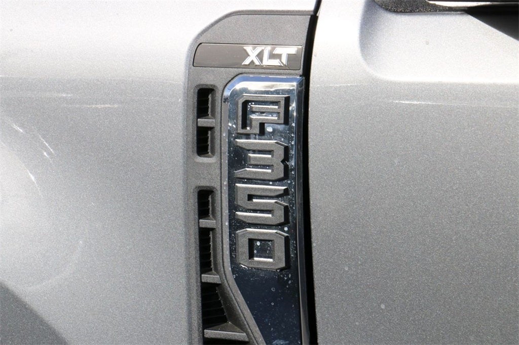 2026 Ford F-350SD XLT DRW