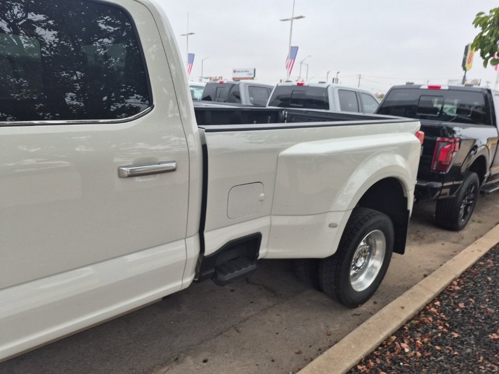 2024 Ford F-450SD Limited DRW
