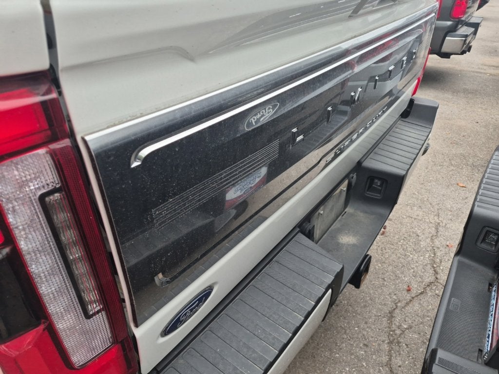2024 Ford F-450SD Limited DRW