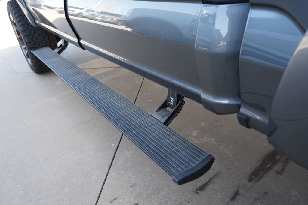 2025 Ford F-150 XLT BLACK WIDOW