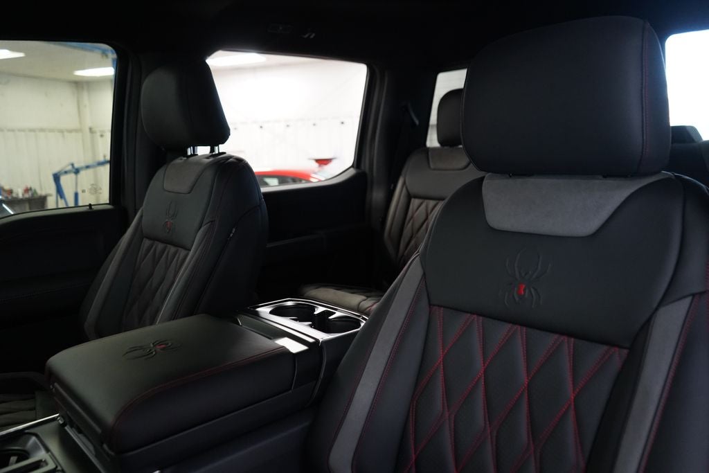 2025 Ford F-150 XLT BLACK WIDOW