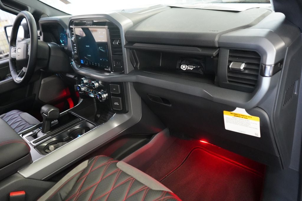 2025 Ford F-150 XLT BLACK WIDOW