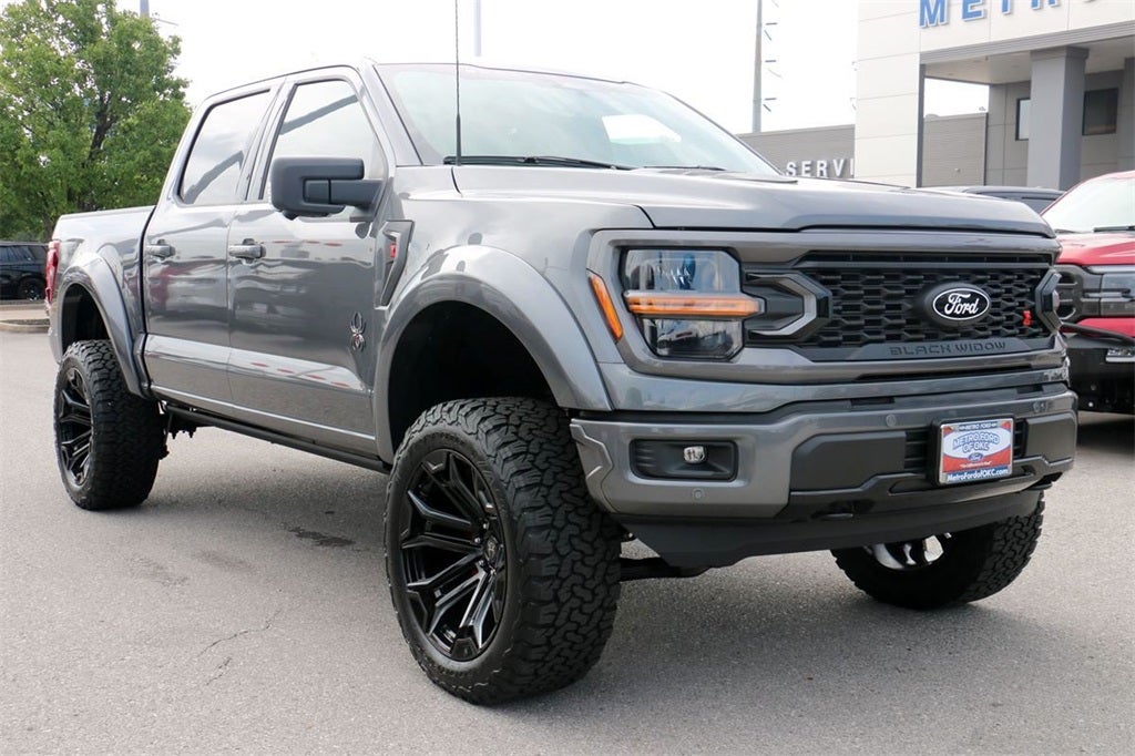 2025 Ford F-150 XLT BLACK WIDOW