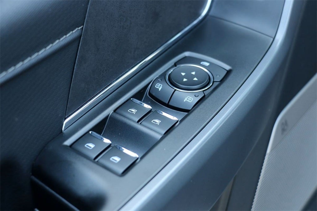 2025 Ford F-150 XLT BLACK WIDOW