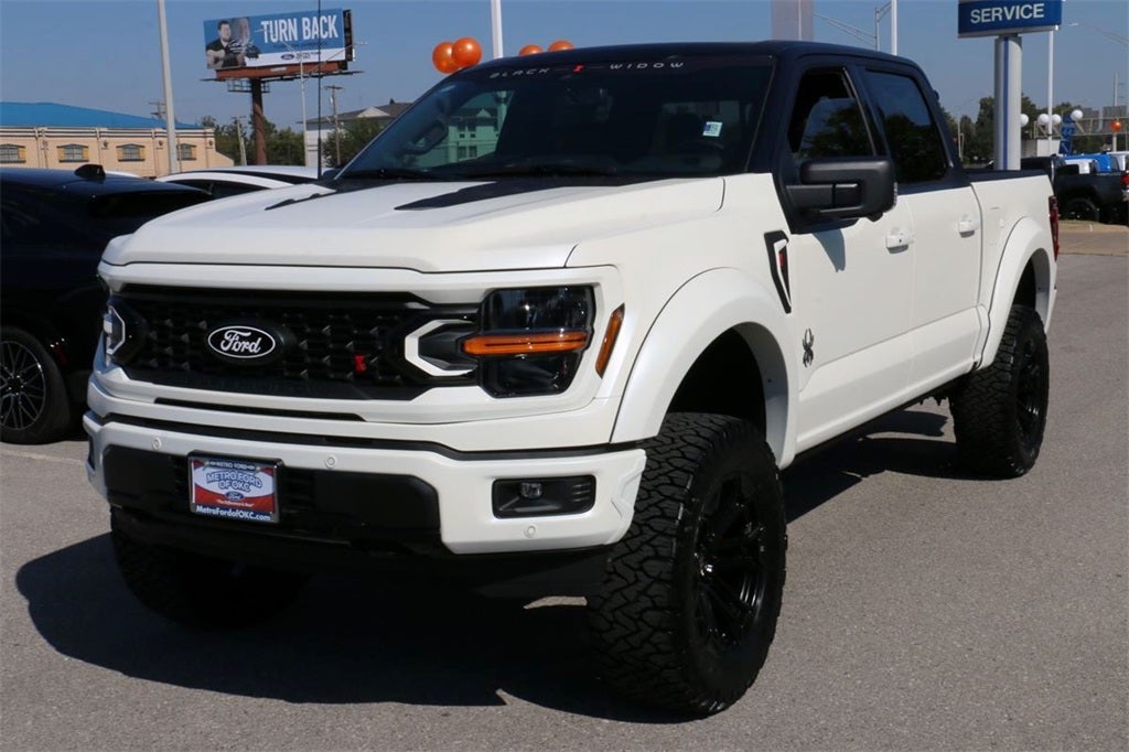 2025 Ford F-150 XLT BLACK WIDOW