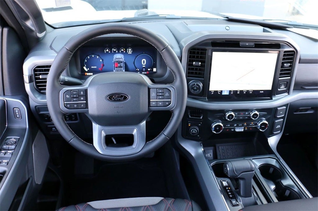 2025 Ford F-150 XLT BLACK WIDOW