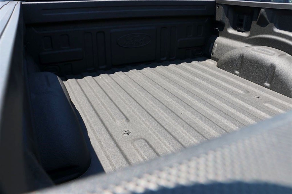 2025 Ford F-150 XLT BLACK WIDOW