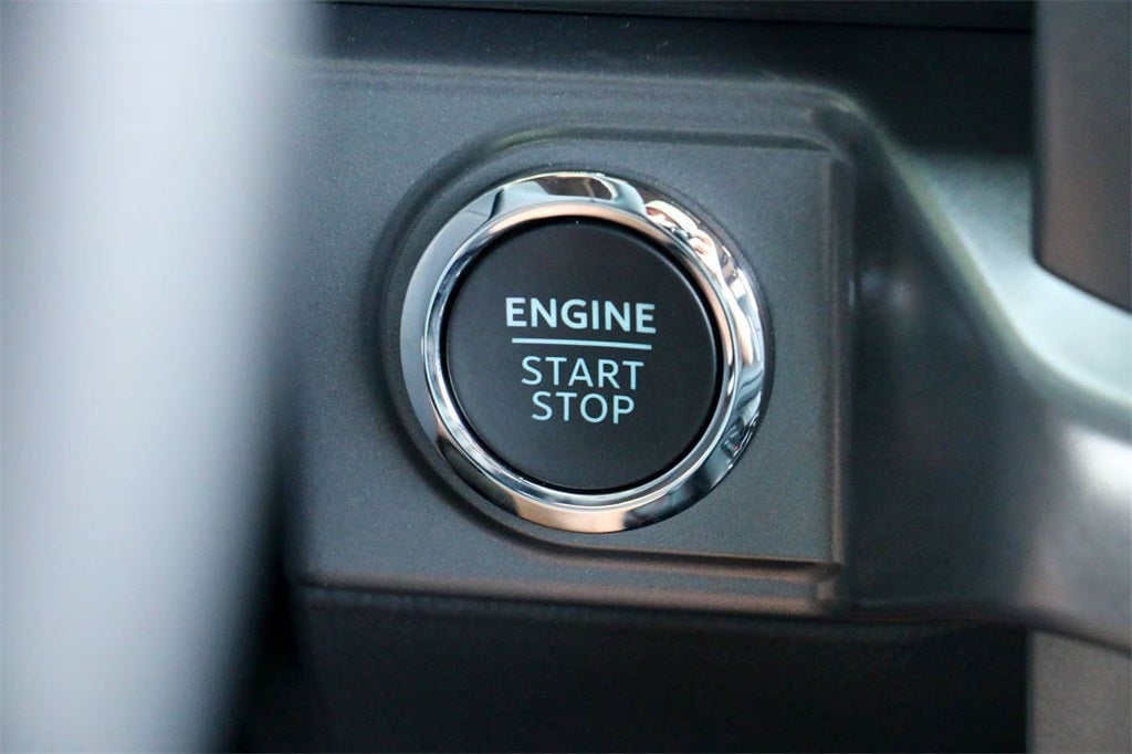 2025 Ford F-150 XLT BLACK WIDOW