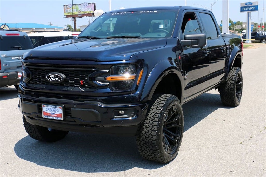 2025 Ford F-150 XLT BLACK WIDOW