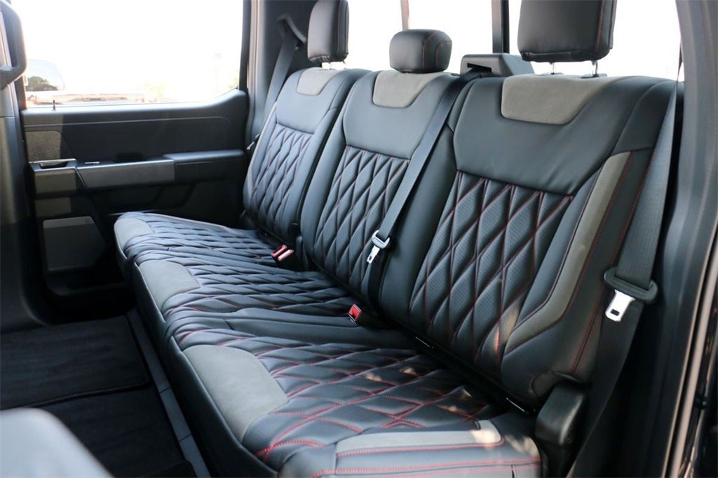 2025 Ford F-150 XLT BLACK WIDOW