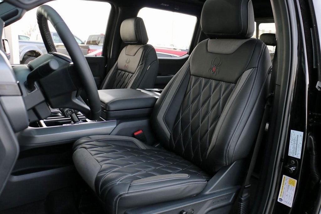 2026 Ford F-150 XLT BLACK WIDOW