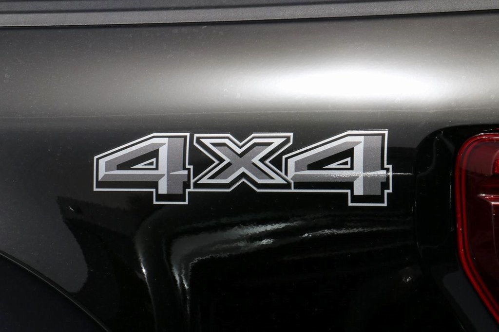 2026 Ford F-150 XLT BLACK WIDOW