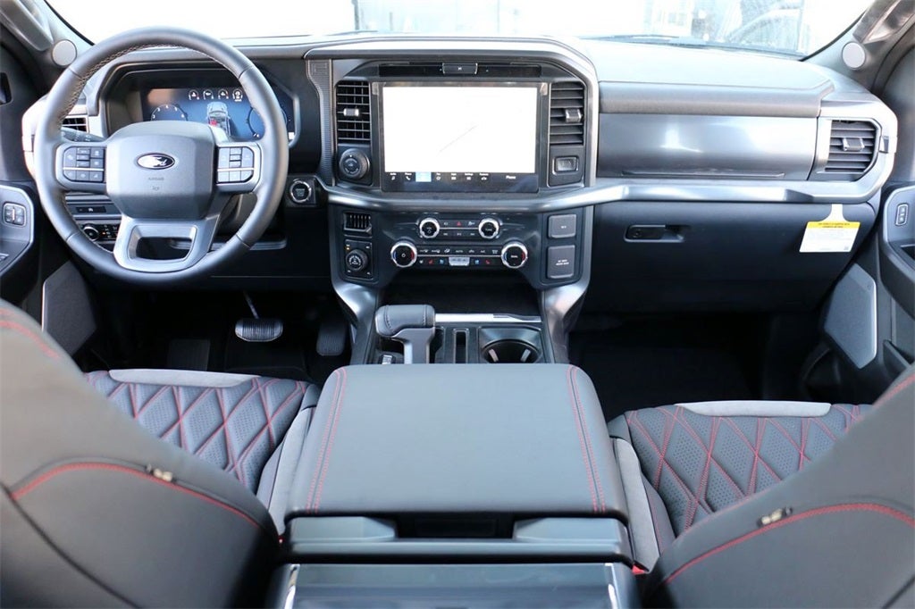 2025 Ford F-150 Lariat BLACK WIDOW