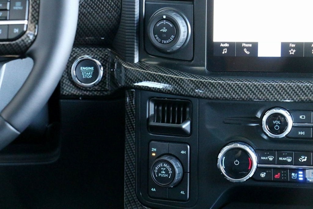 2025 Ford F-150 Lariat®