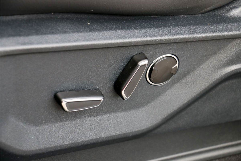 2025 Ford F-150 Lariat ROUSH RT6