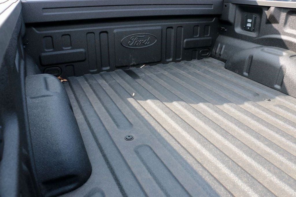 2026 Ford F-150 Lariat BLACK WIDOW