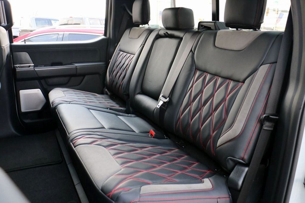 2026 Ford F-150 Lariat BLACK WIDOW