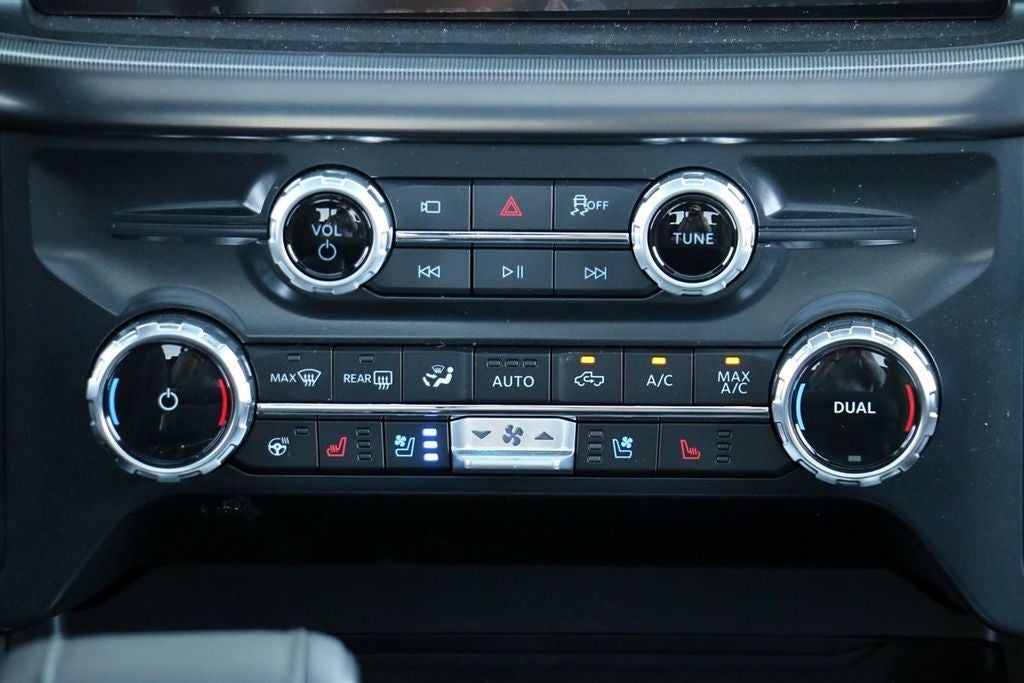 2026 Ford F-150 Lariat BLACK WIDOW