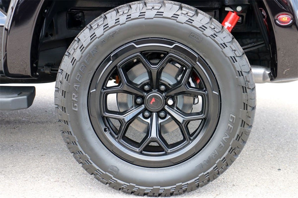 2025 Ford F-150 Lariat ROUSH