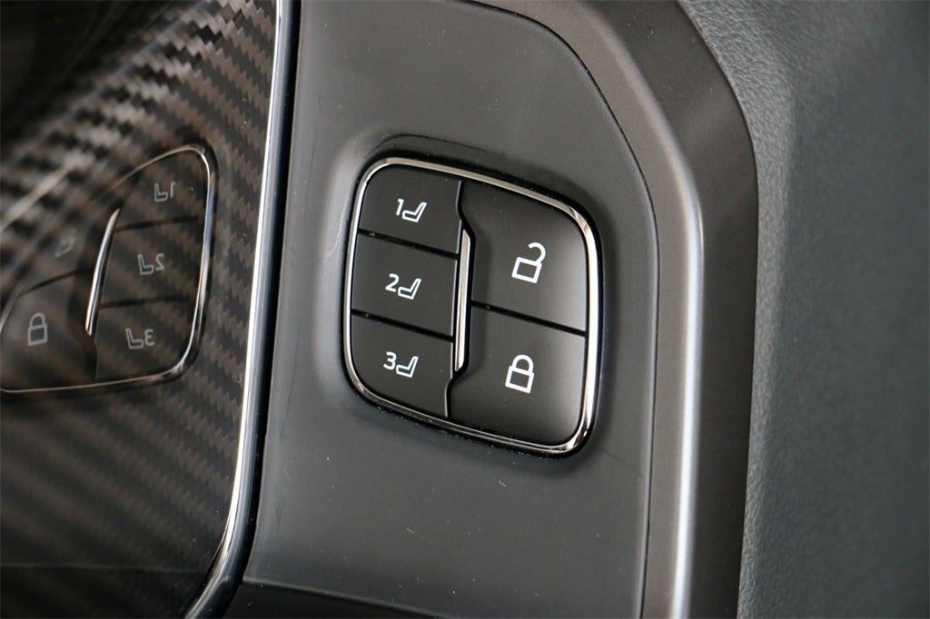 2025 Ford F-150 Lariat ROUSH