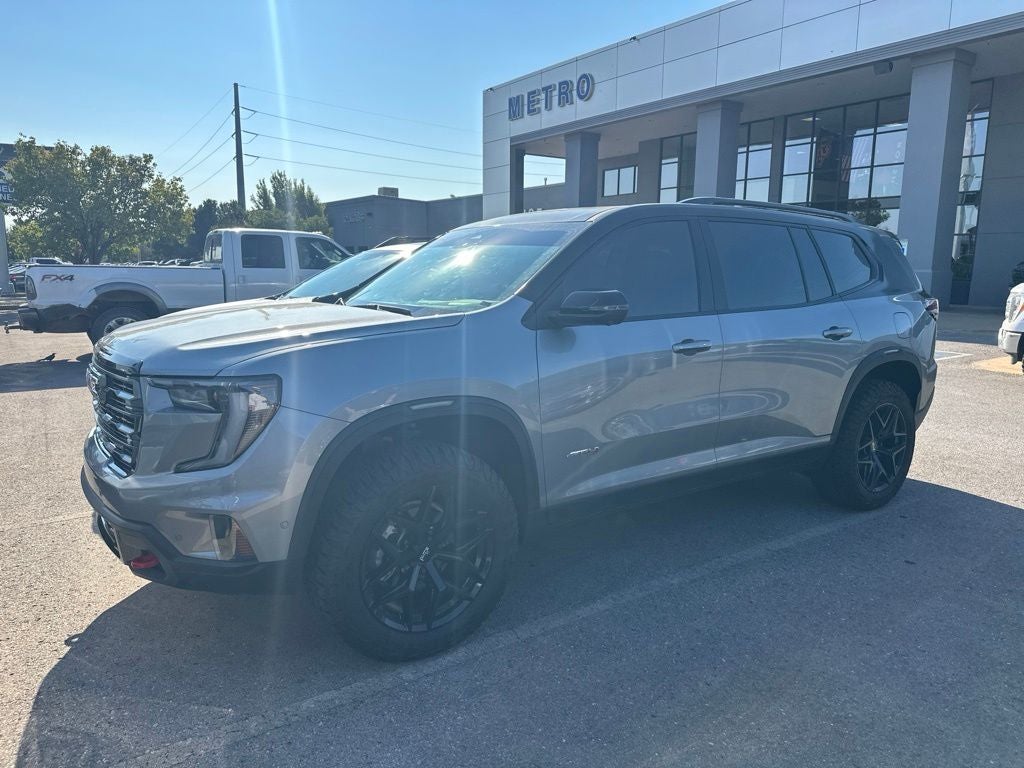2025 GMC Acadia AT4