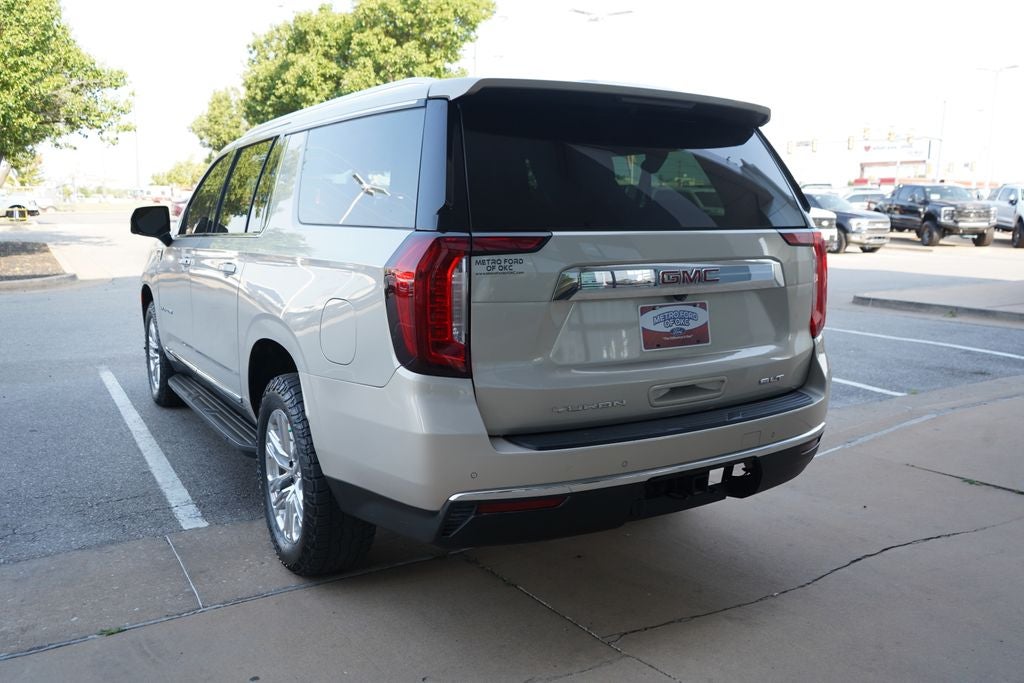 2022 GMC Yukon XL SLT