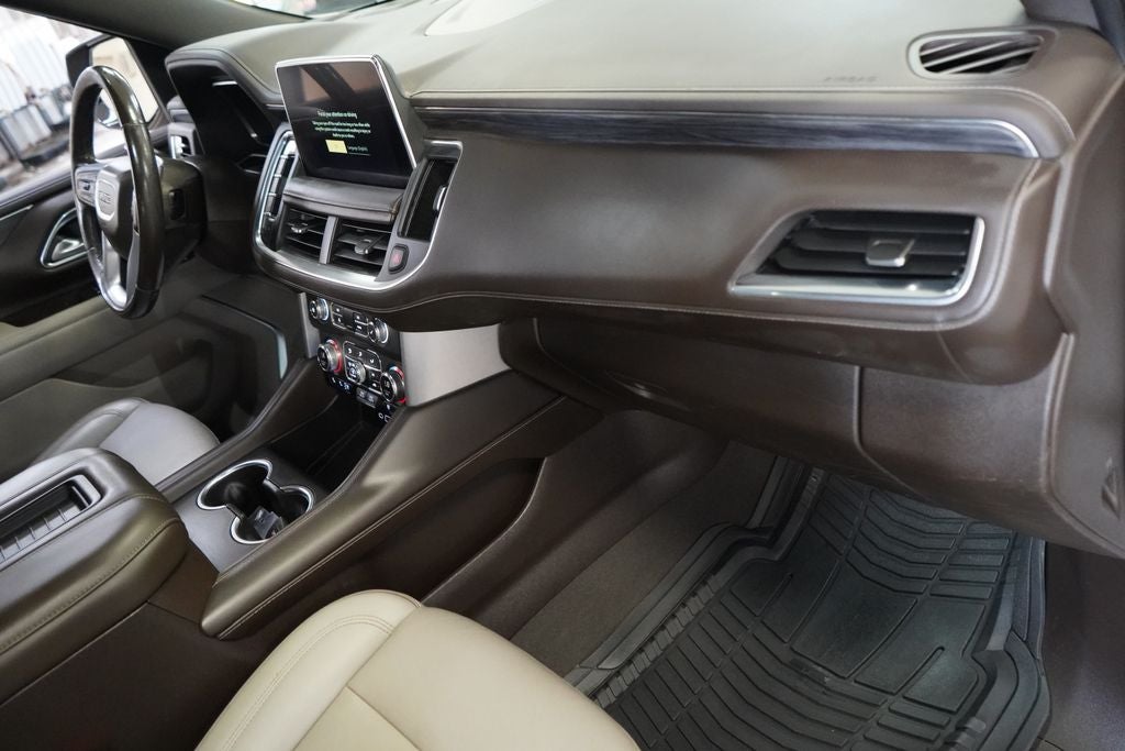 2022 GMC Yukon XL SLT