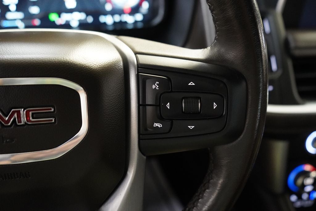 2022 GMC Yukon XL SLT