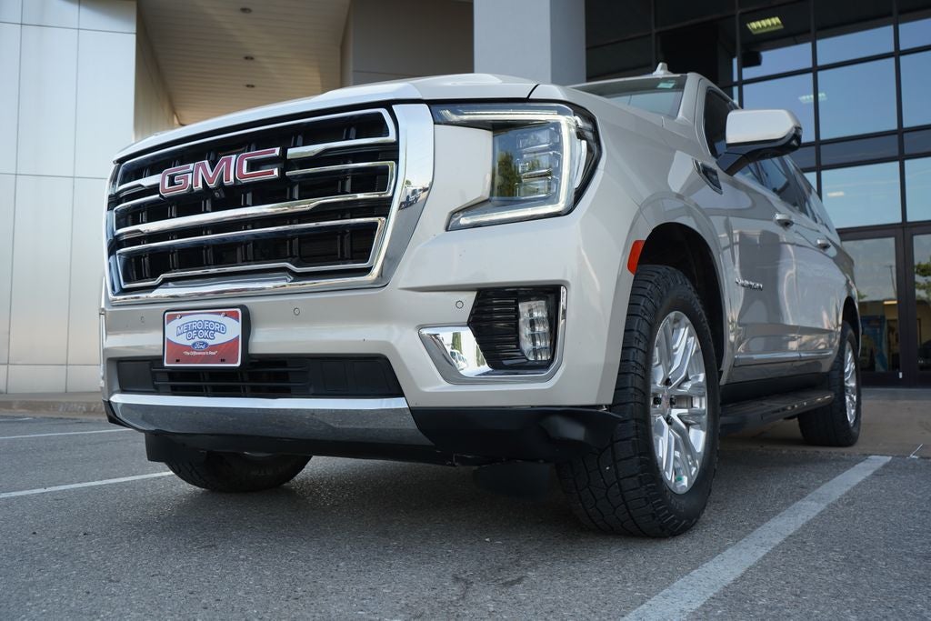 2022 GMC Yukon XL SLT