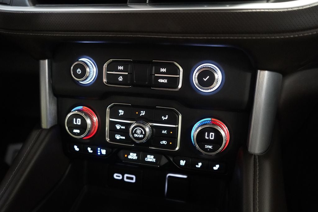 2022 GMC Yukon XL SLT