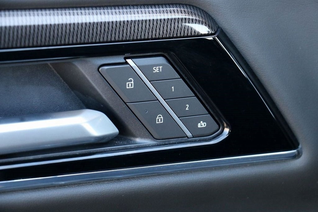 2025 GMC Yukon XL Elevation