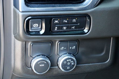 2025 GMC Yukon XL Elevation