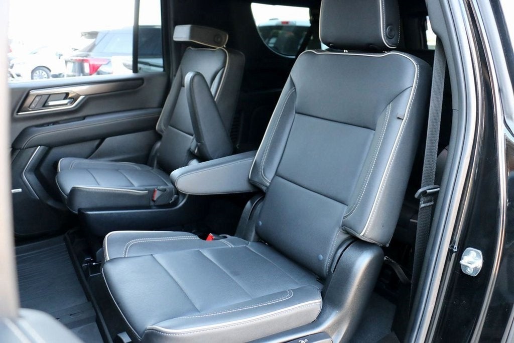 2025 GMC Yukon XL Elevation