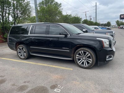 2017 GMC Yukon XL Denali