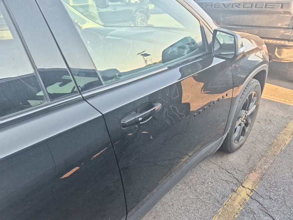 2021 Chevrolet Traverse RS