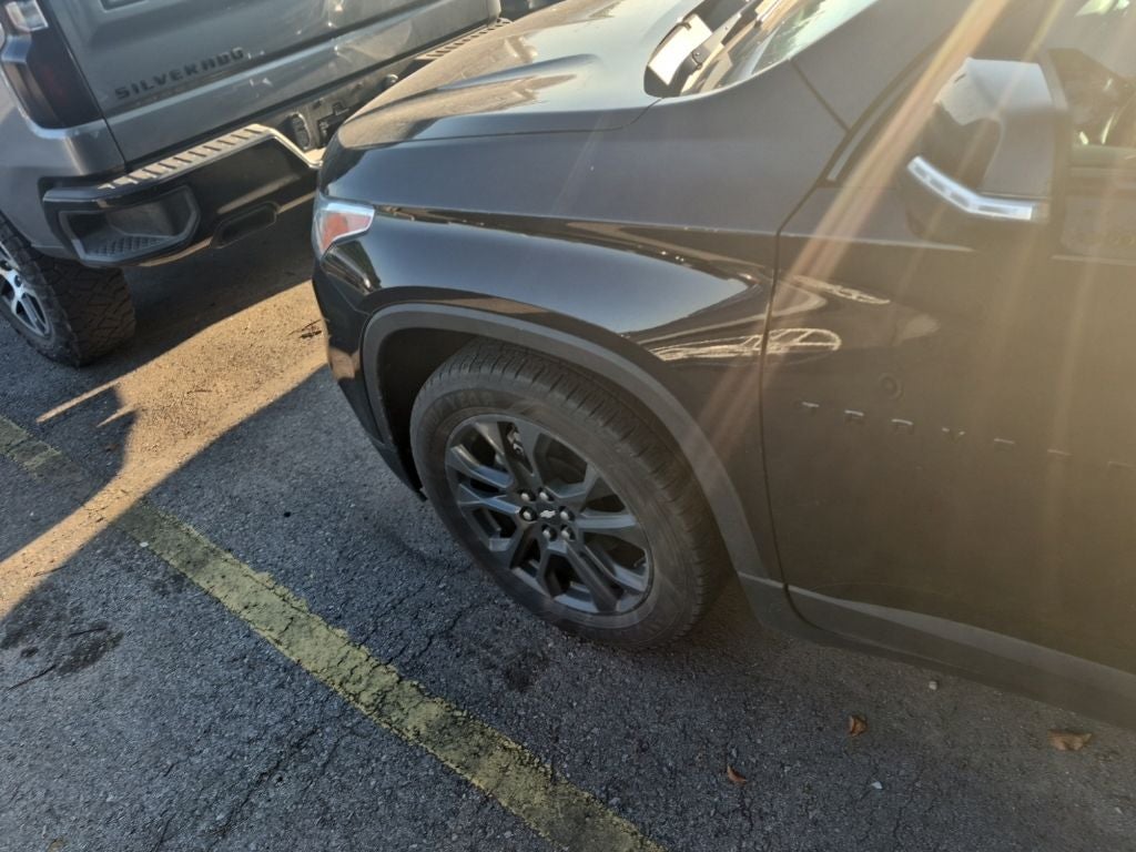 2021 Chevrolet Traverse RS
