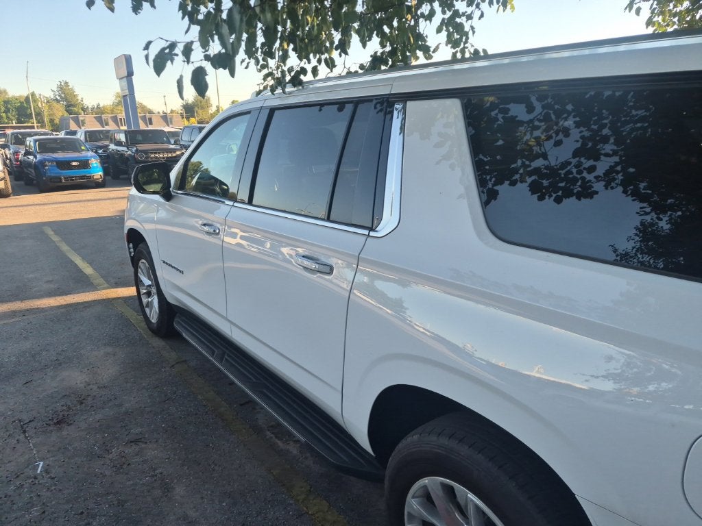 2024 Chevrolet Suburban Premier