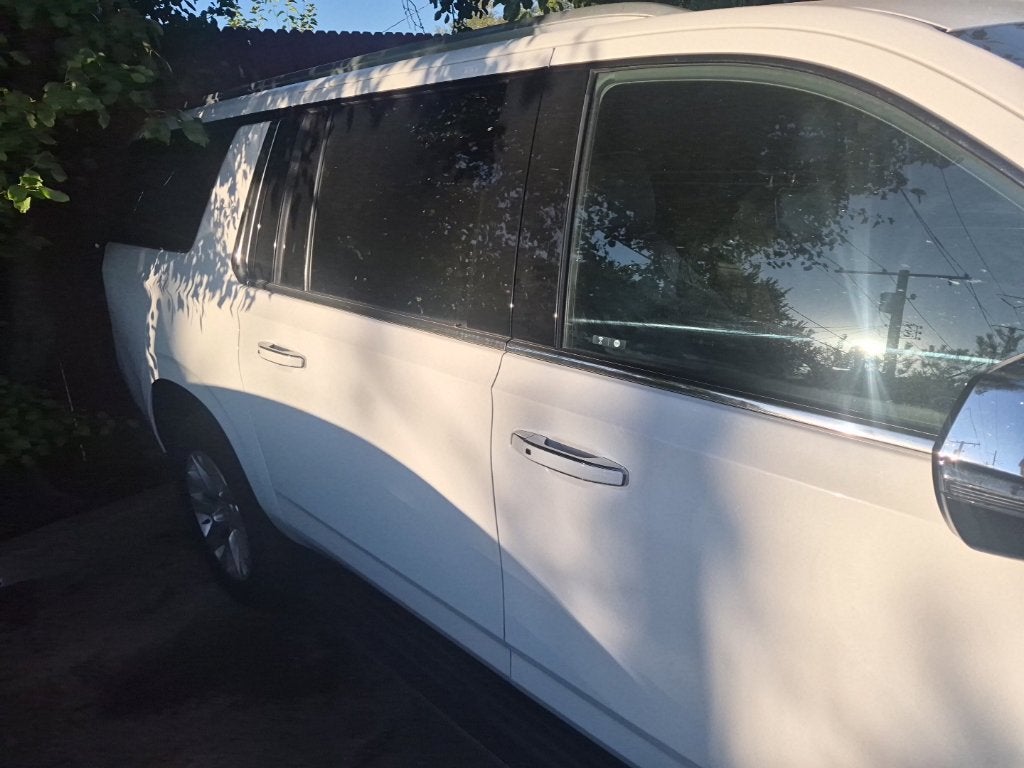 2024 Chevrolet Suburban Premier