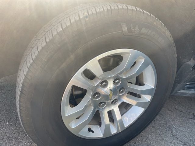 2018 Chevrolet Suburban LT