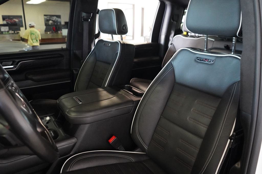 2024 GMC Sierra 2500HD AT4X