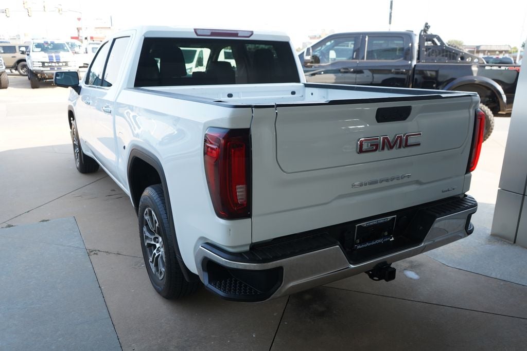 2025 GMC Sierra 1500 SLT
