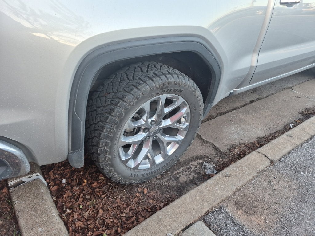 2022 GMC Sierra 1500 SLT