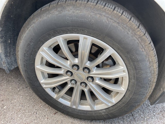 2019 Cadillac XT5 Base